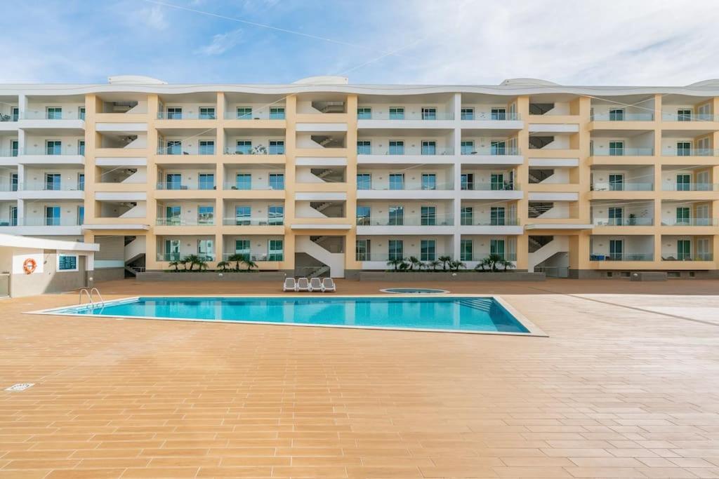 Marina View Modern Lagos Apartment Exterior photo